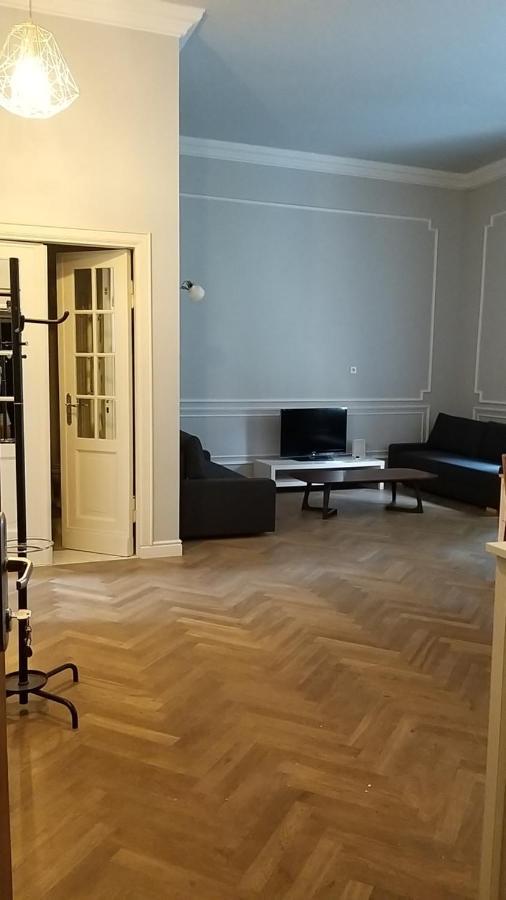Апартаменты Apartament Rynek Варшава Экстерьер фото
