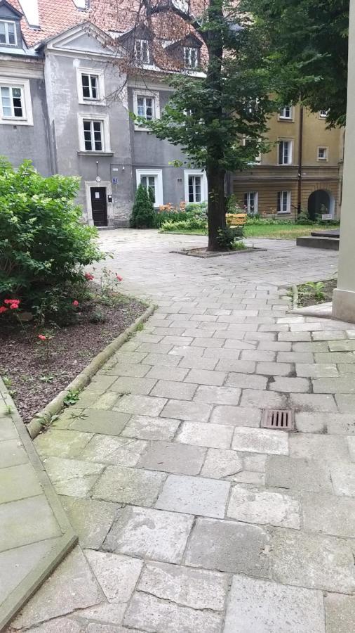 Апартаменты Apartament Rynek Варшава Экстерьер фото